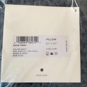 Ugg snow creek pillow wave 18 size 20 x 20 square